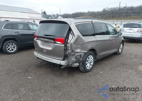 2017 Chrysler Pacifica Touring-L from USA, damaged, VIN 2C4RC1BGXHR595584